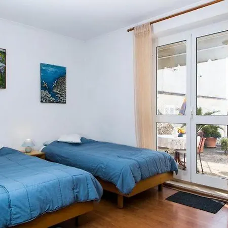 Апартаменты Plavi Zal - One Bedroom With Two Terraces Дубровник