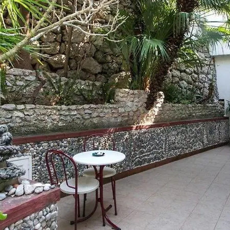 Апартаменты Plavi Zal - One Bedroom With Two Terraces